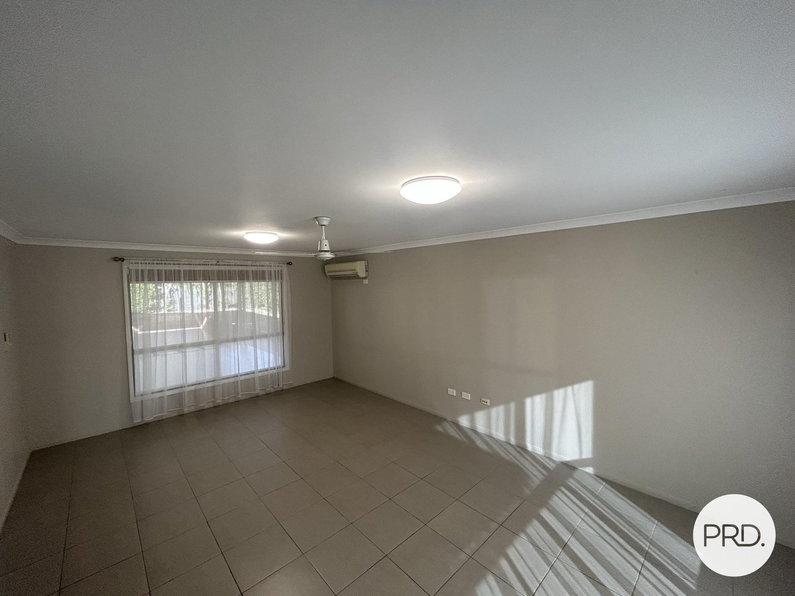 49 Bevington Street TANNUM SANDS 9