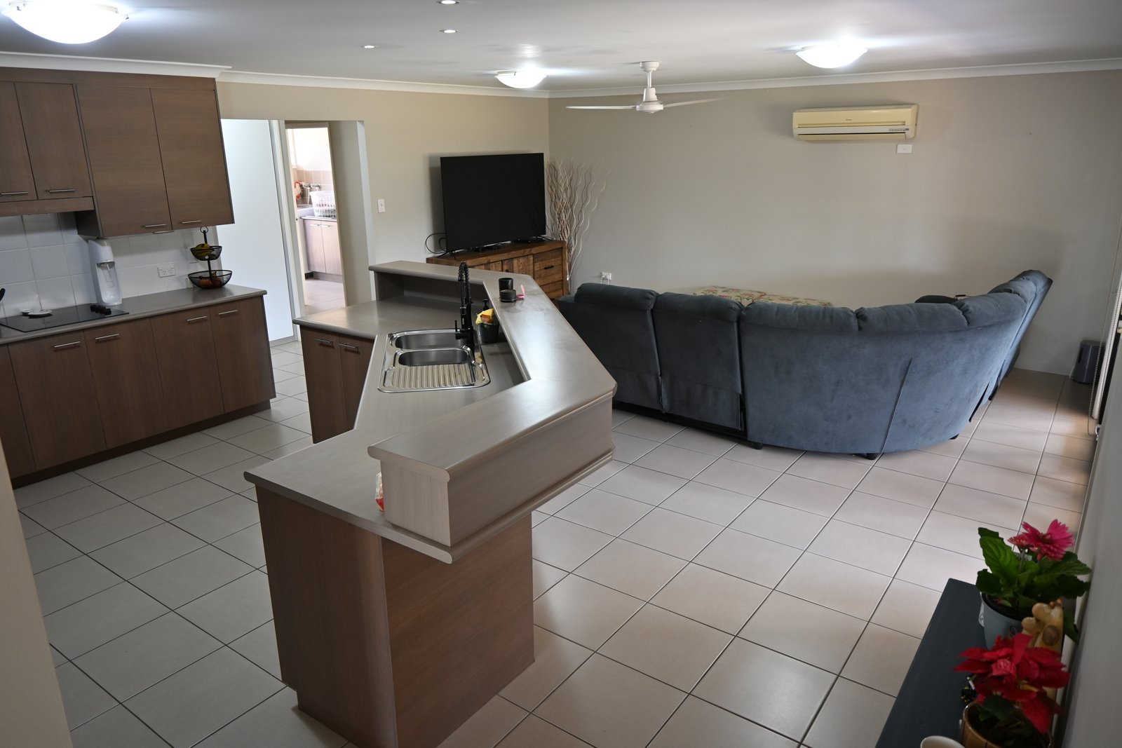 49 Bevington Street TANNUM SANDS 5