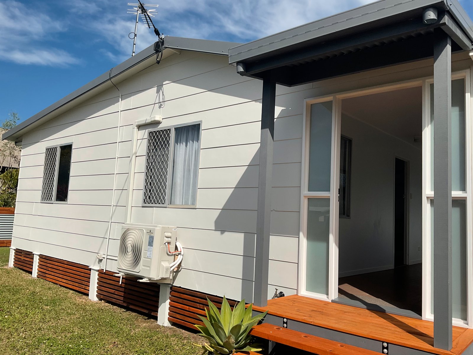 49 Bideford Street TORQUAY 6