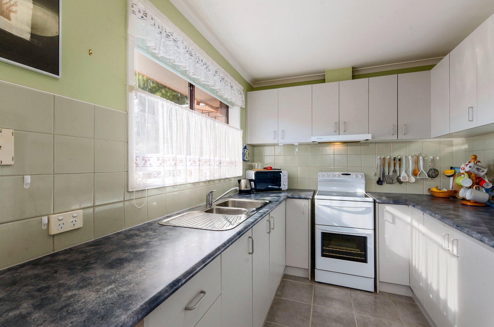 Gallery: 4/9 Britannia Street