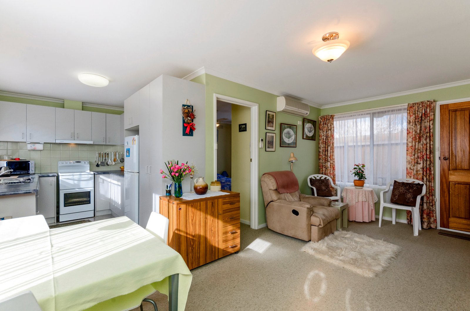 Gallery: 4/9 Britannia Street