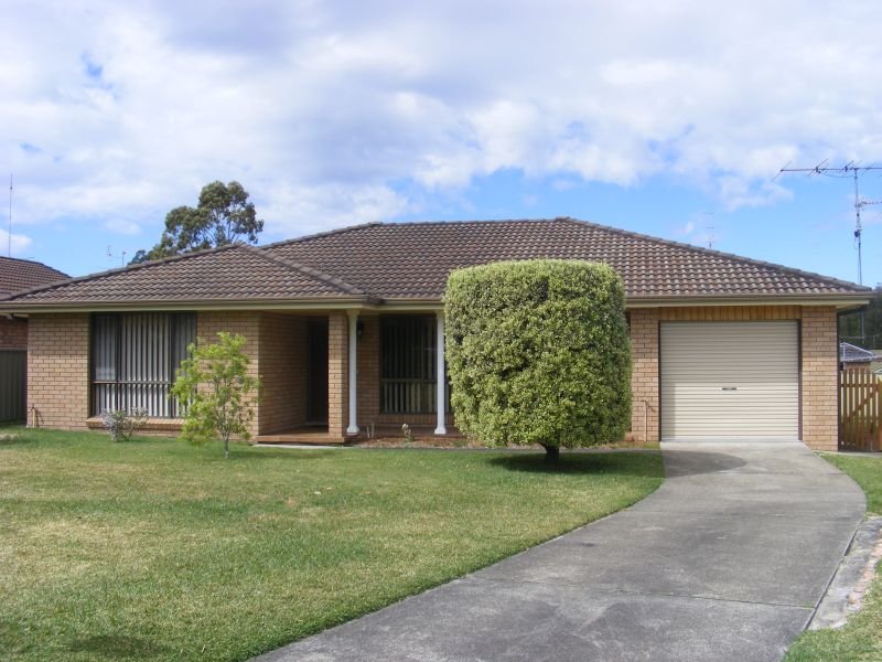 49 Caledonia Cl  SALAMANDER BAY 1