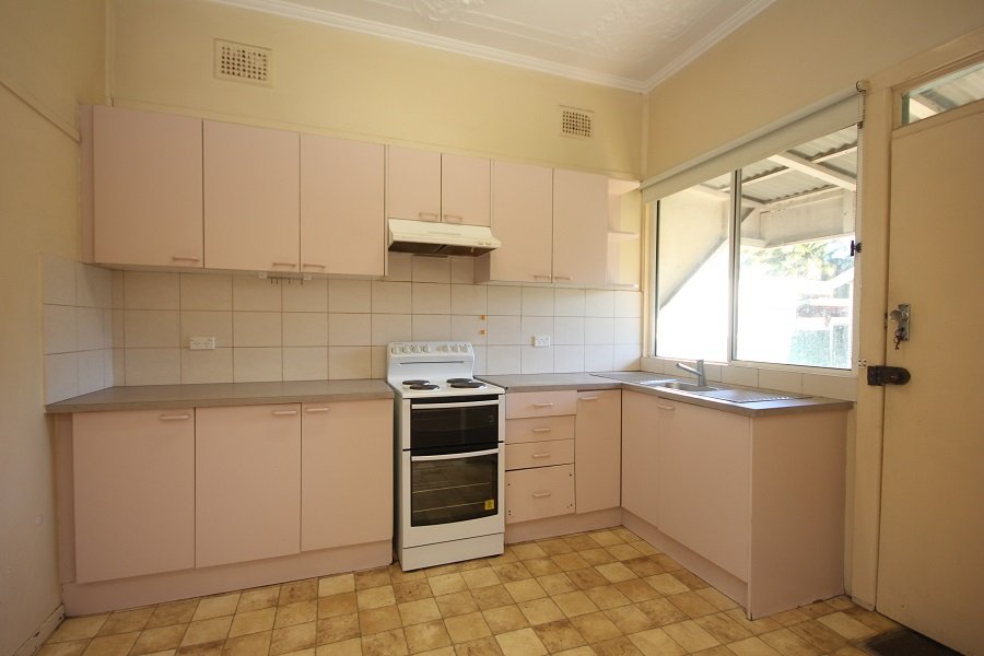 49 Chapel Street ROSELANDS 2