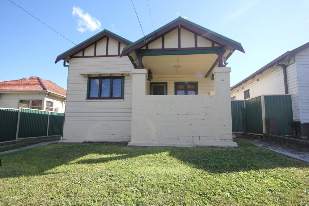 49 Chapel Street ROSELANDS 6