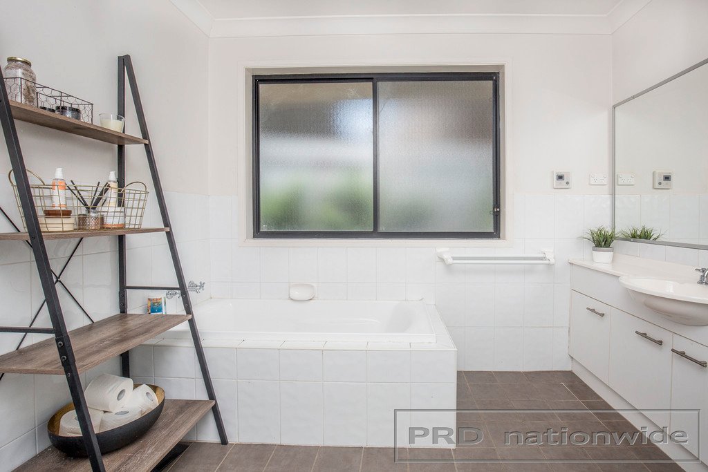 49 Clayton Crescent RUTHERFORD 10