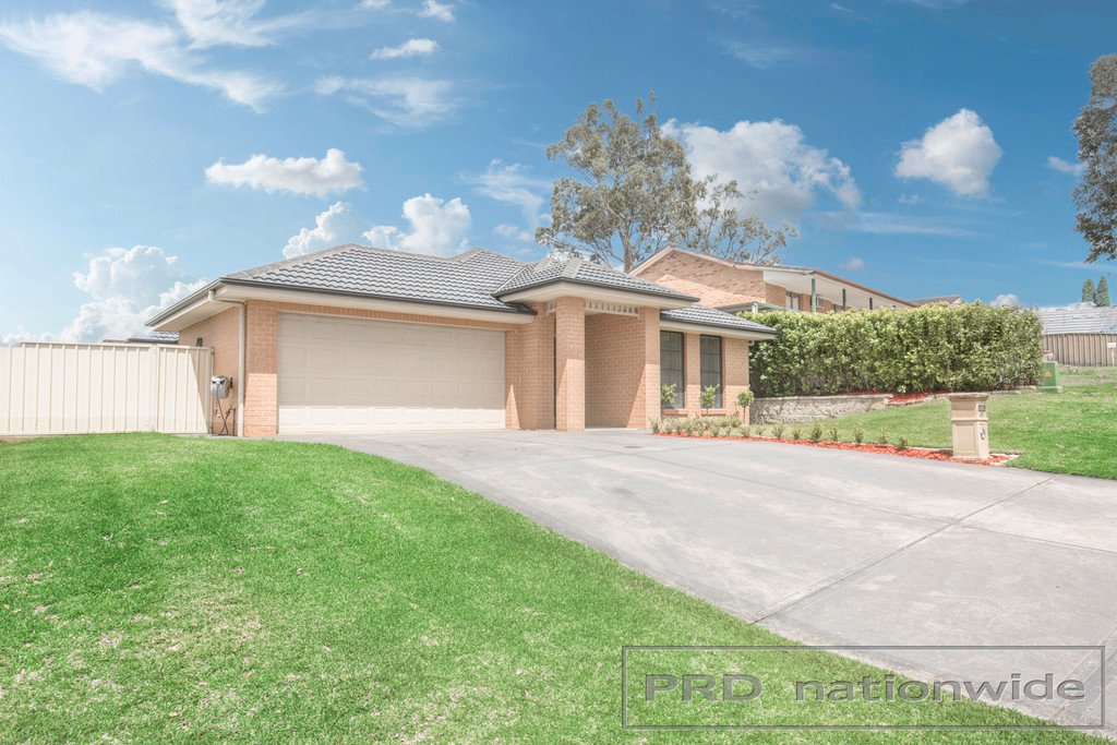 49 Clayton Crescent RUTHERFORD 16