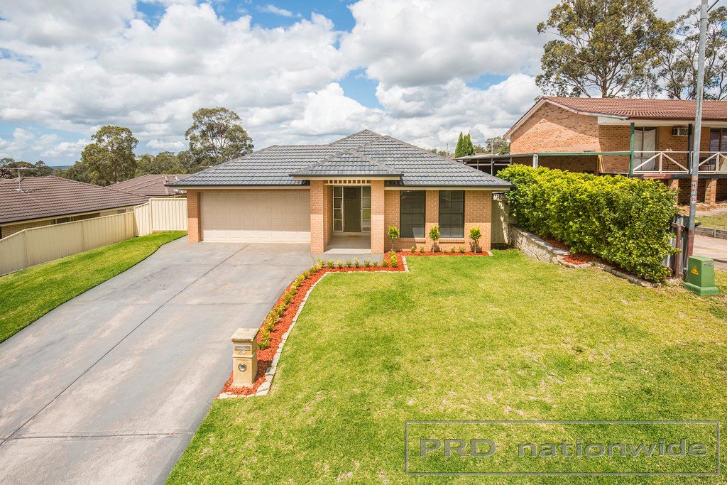 49 Clayton Crescent RUTHERFORD 17