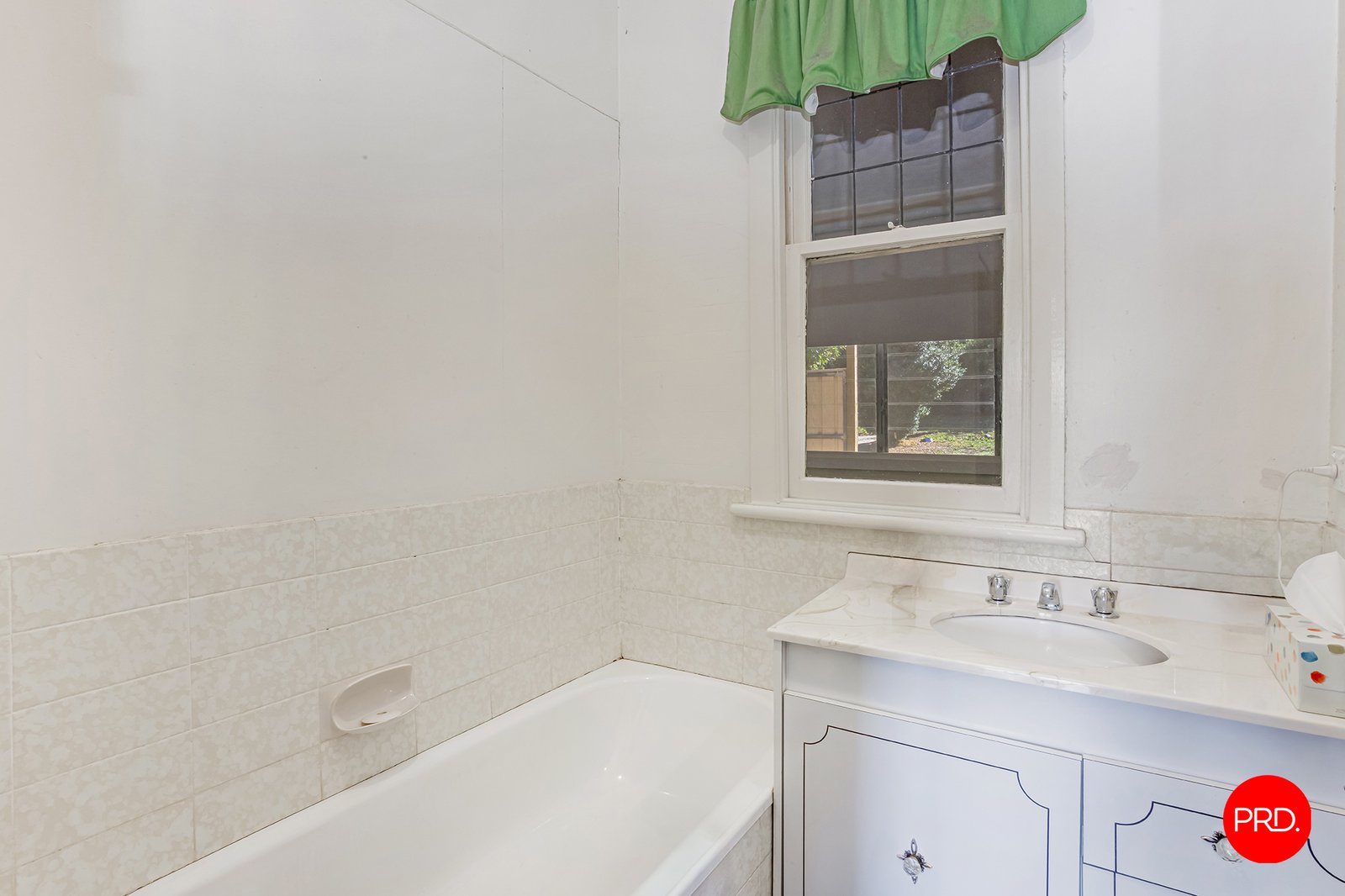 49 Condon Street KENNINGTON 9