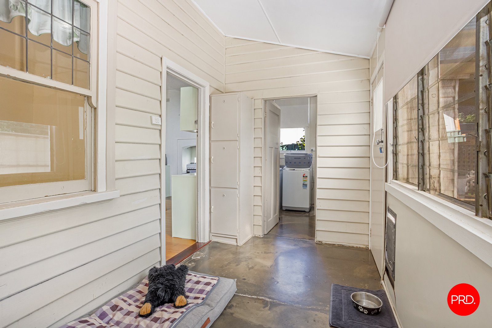 49 Condon Street KENNINGTON 10