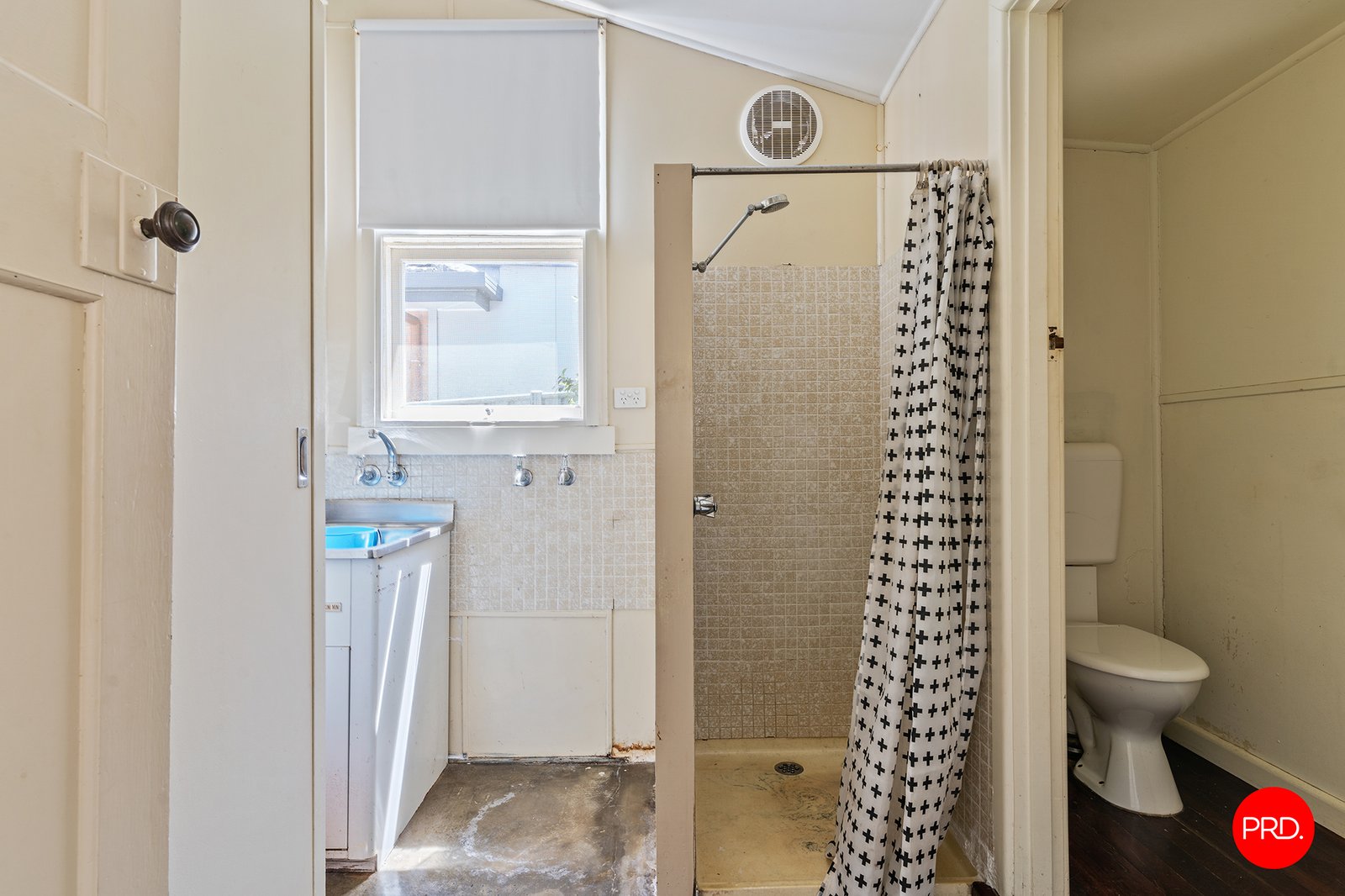 49 Condon Street KENNINGTON 13