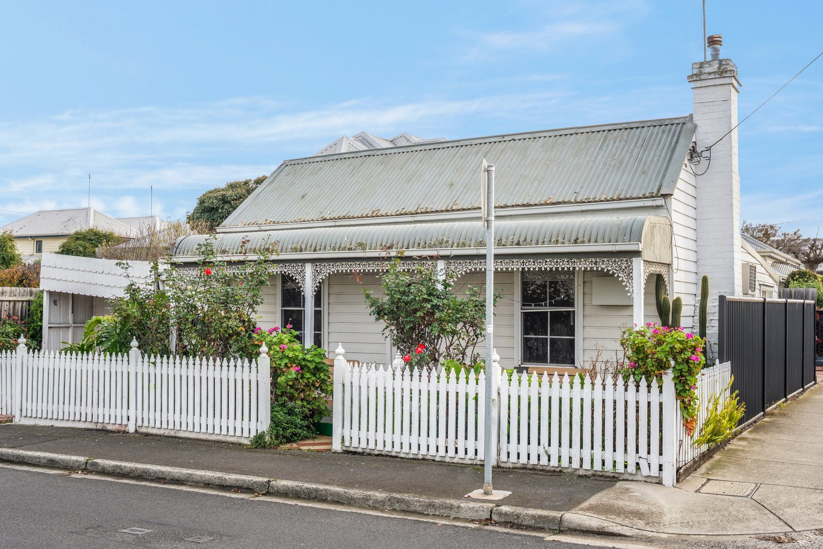 Gallery: 49 Coquette Street