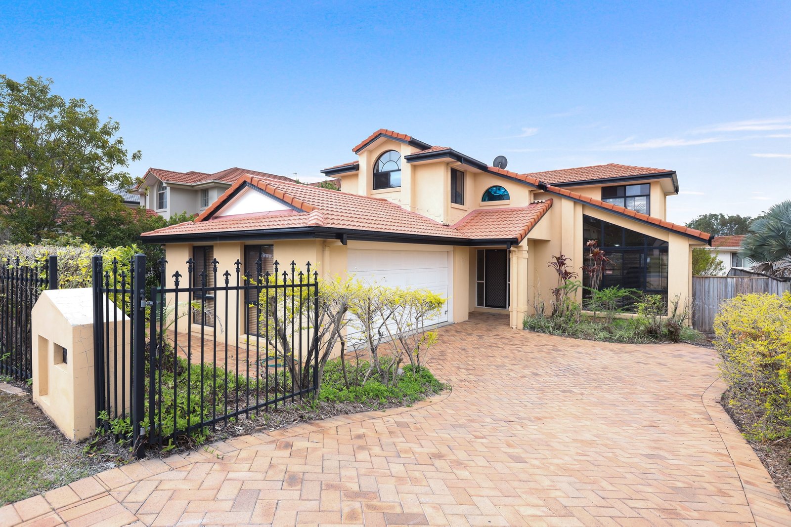 49 Crestwood Drive MOLENDINAR 1