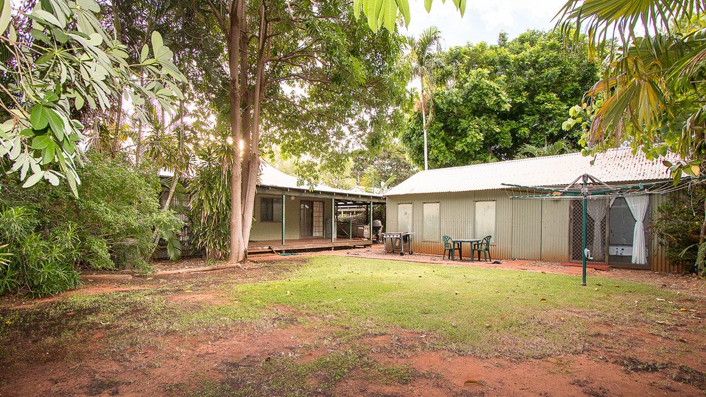 49 De Marchi  CABLE BEACH 4