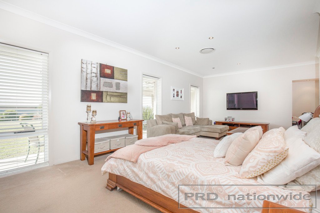 49 Dunmore Road LARGS 7