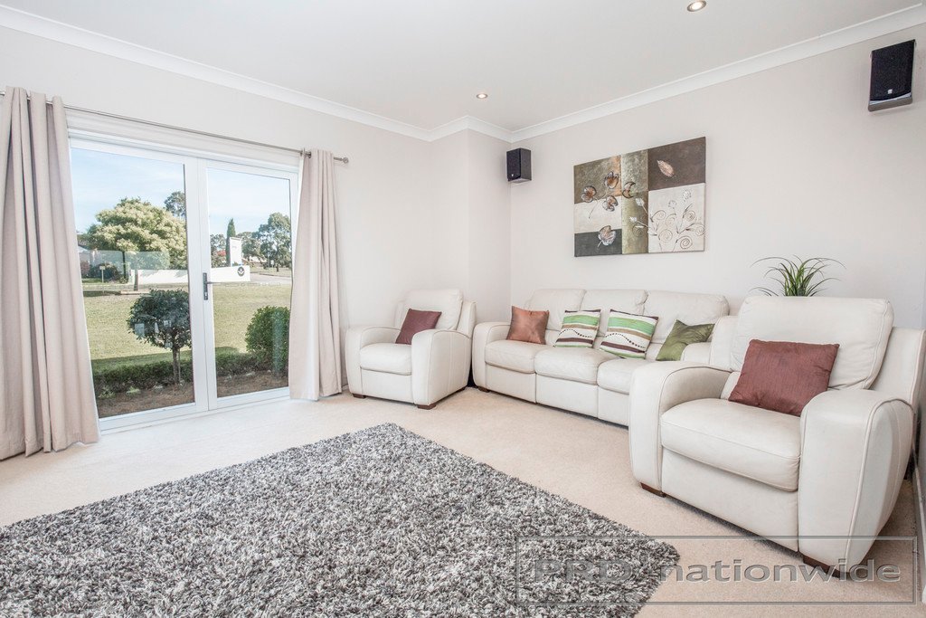 49 Dunmore Road LARGS 14