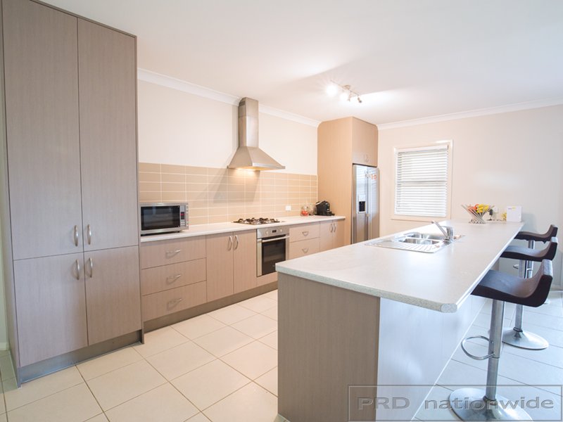 49 Dunnart Street ABERGLASSLYN 3