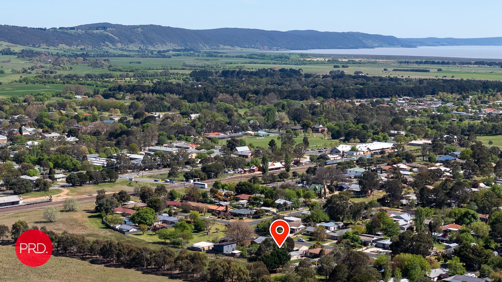 49 Duralla Street BUNGENDORE 18