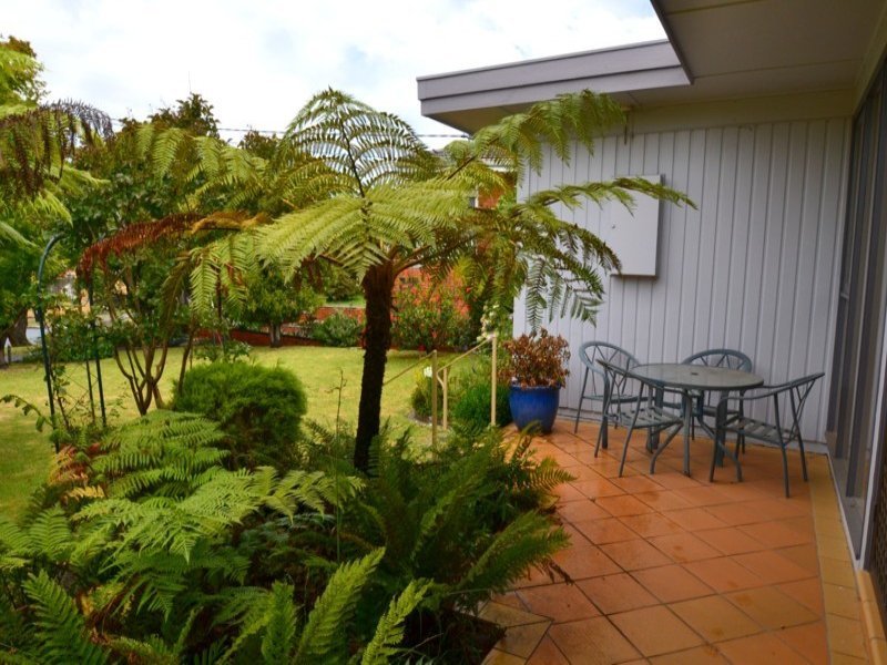 Gallery: 49 Edmond Street
