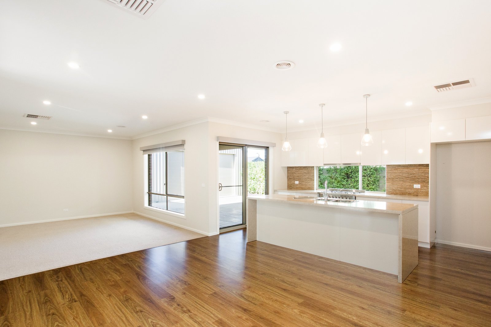 Gallery: 49 Elegante Road