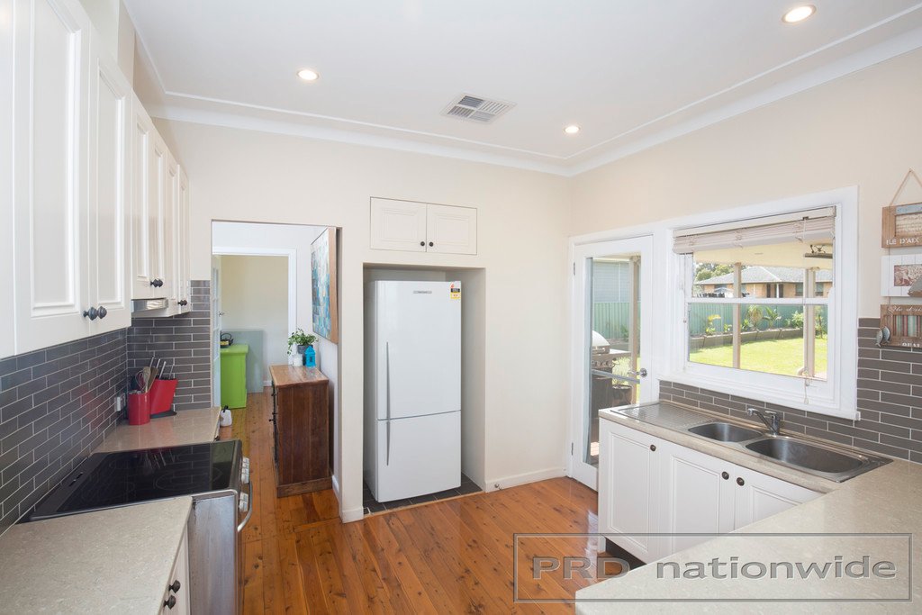 49 Elizabeth Street HINTON 16