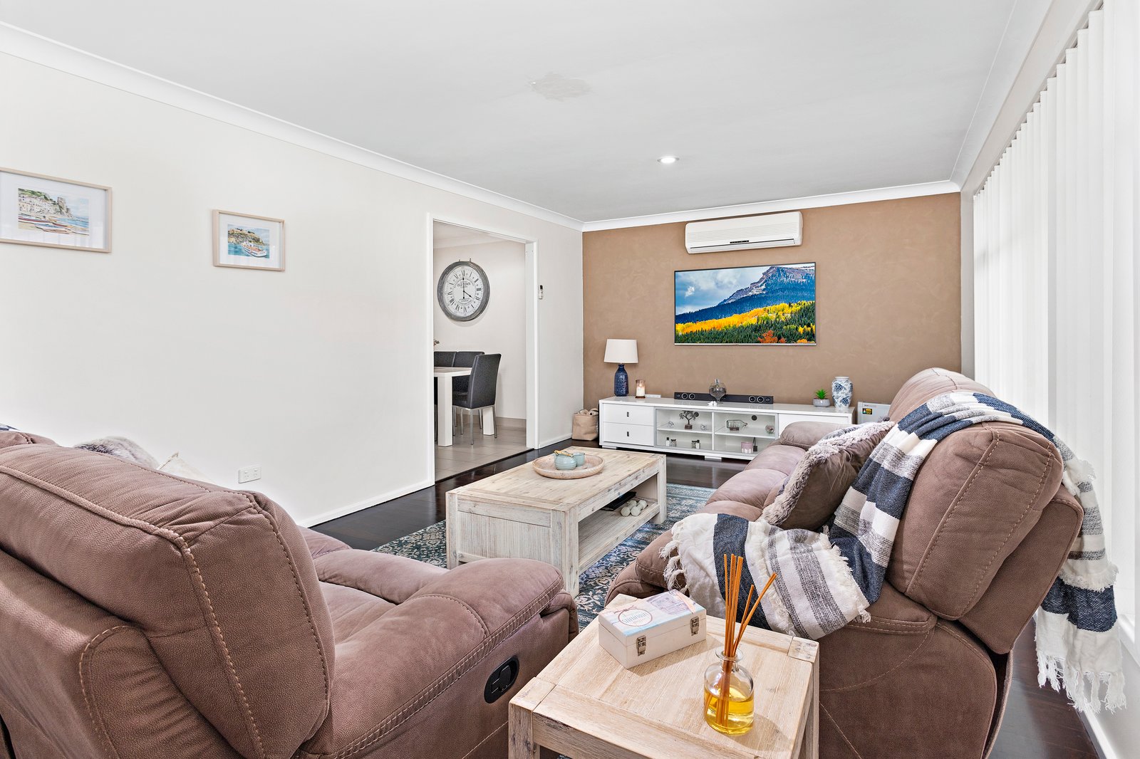 49 Elm Street ALBION PARK RAIL 3