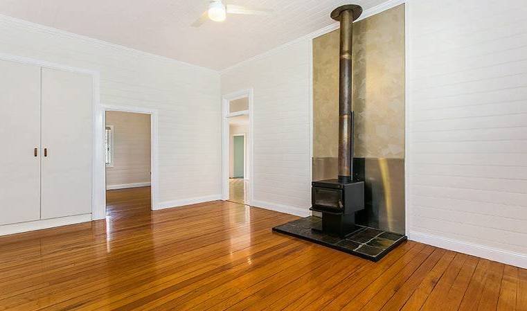 49 Esmonde Street GIRARDS HILL 5