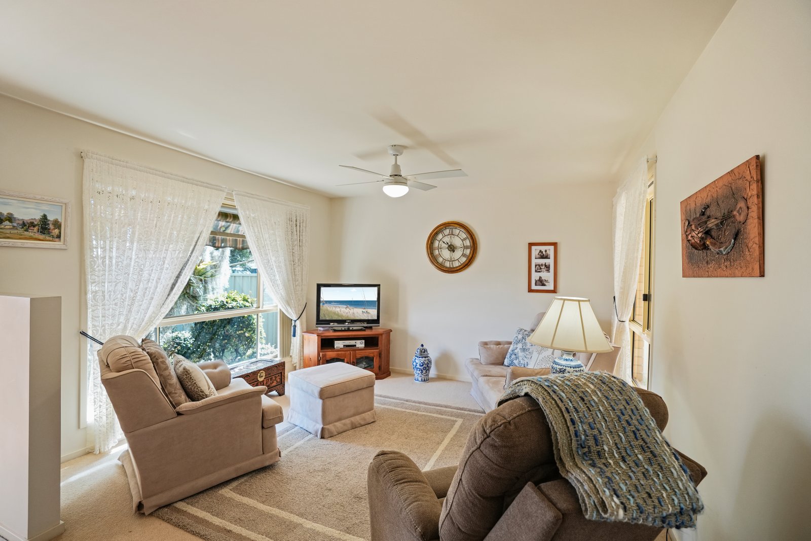 49 Essington Way ANNA BAY 5