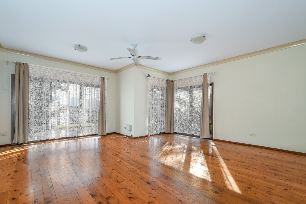 49 Exmouth Road KANAHOOKA 2