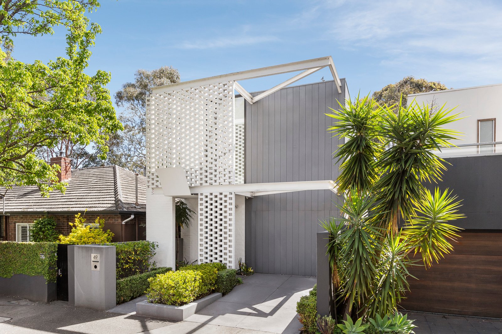 49 Fairbairn Road, Toorak, 3142