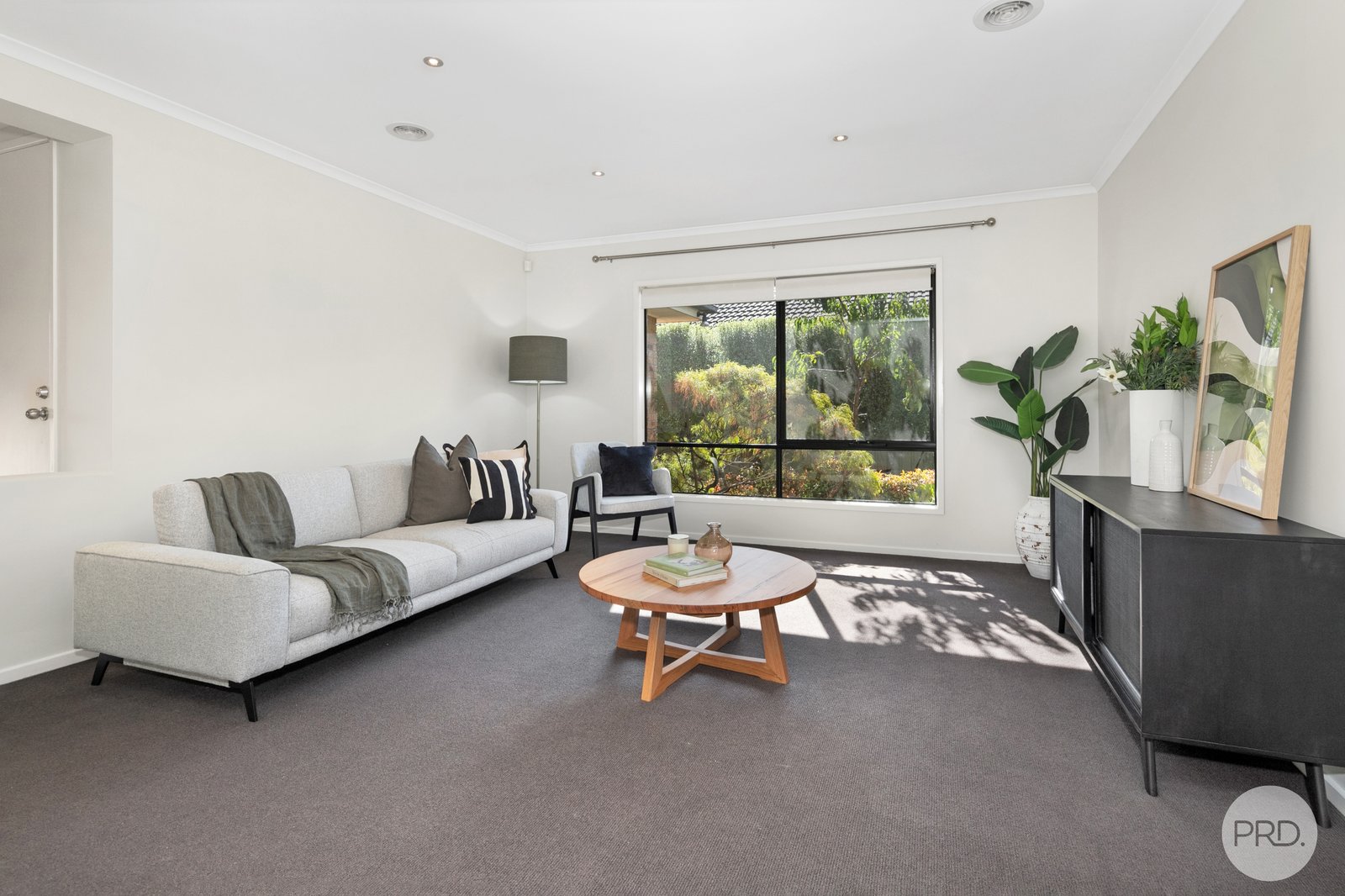 49 Faversham Avenue LAKE GARDENS 5