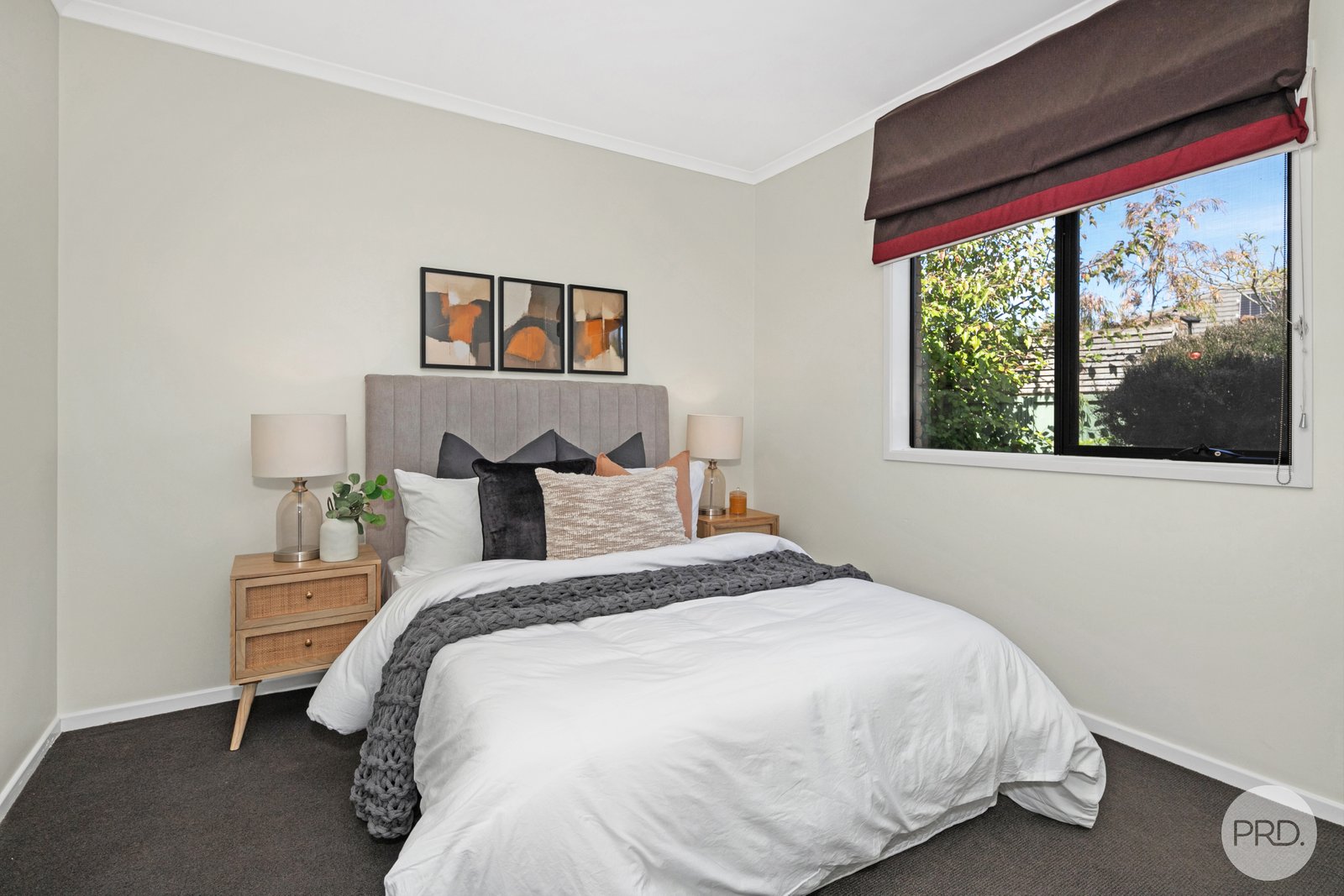 49 Faversham Avenue LAKE GARDENS 12