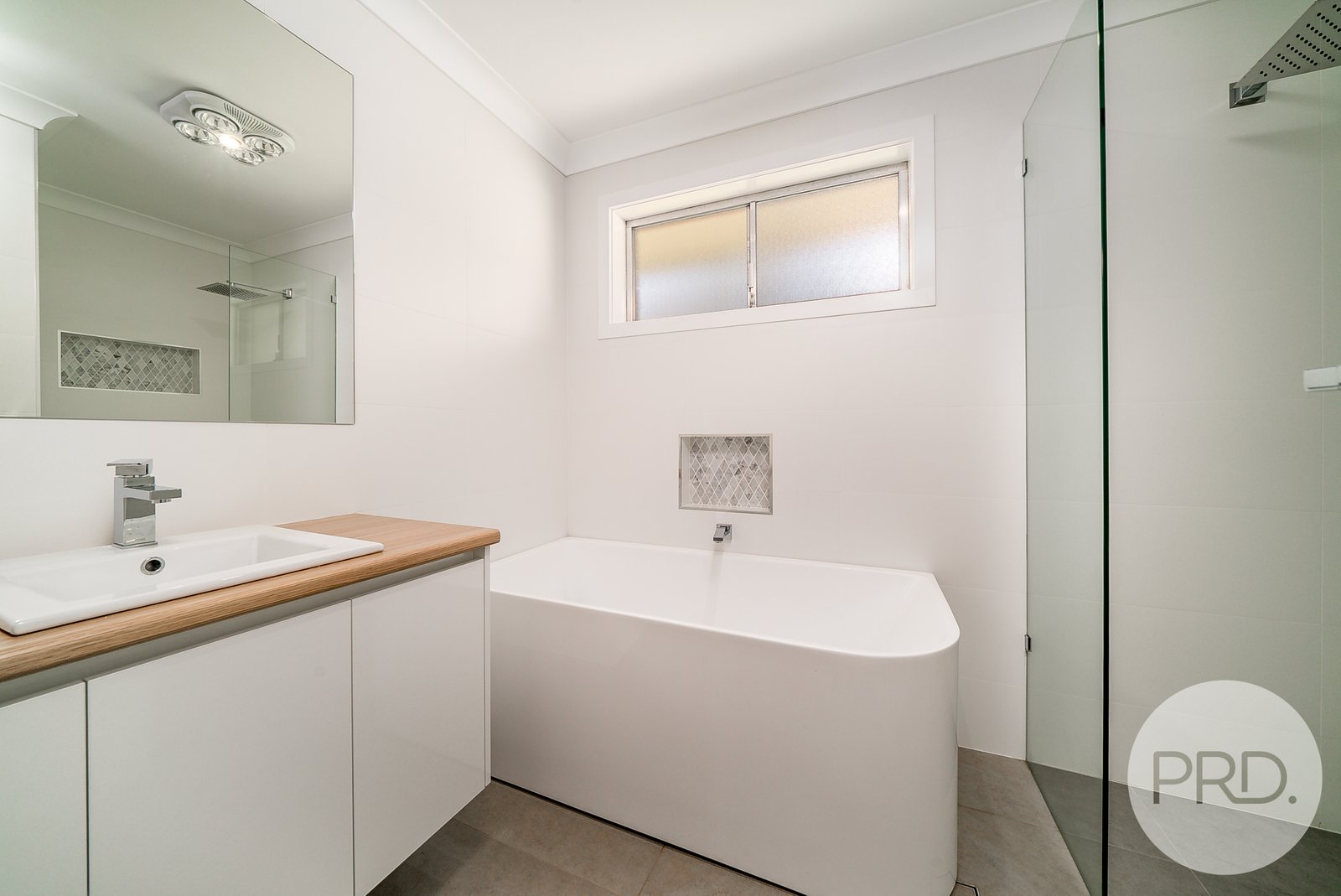 49 Faye Avenue KOORINGAL 4