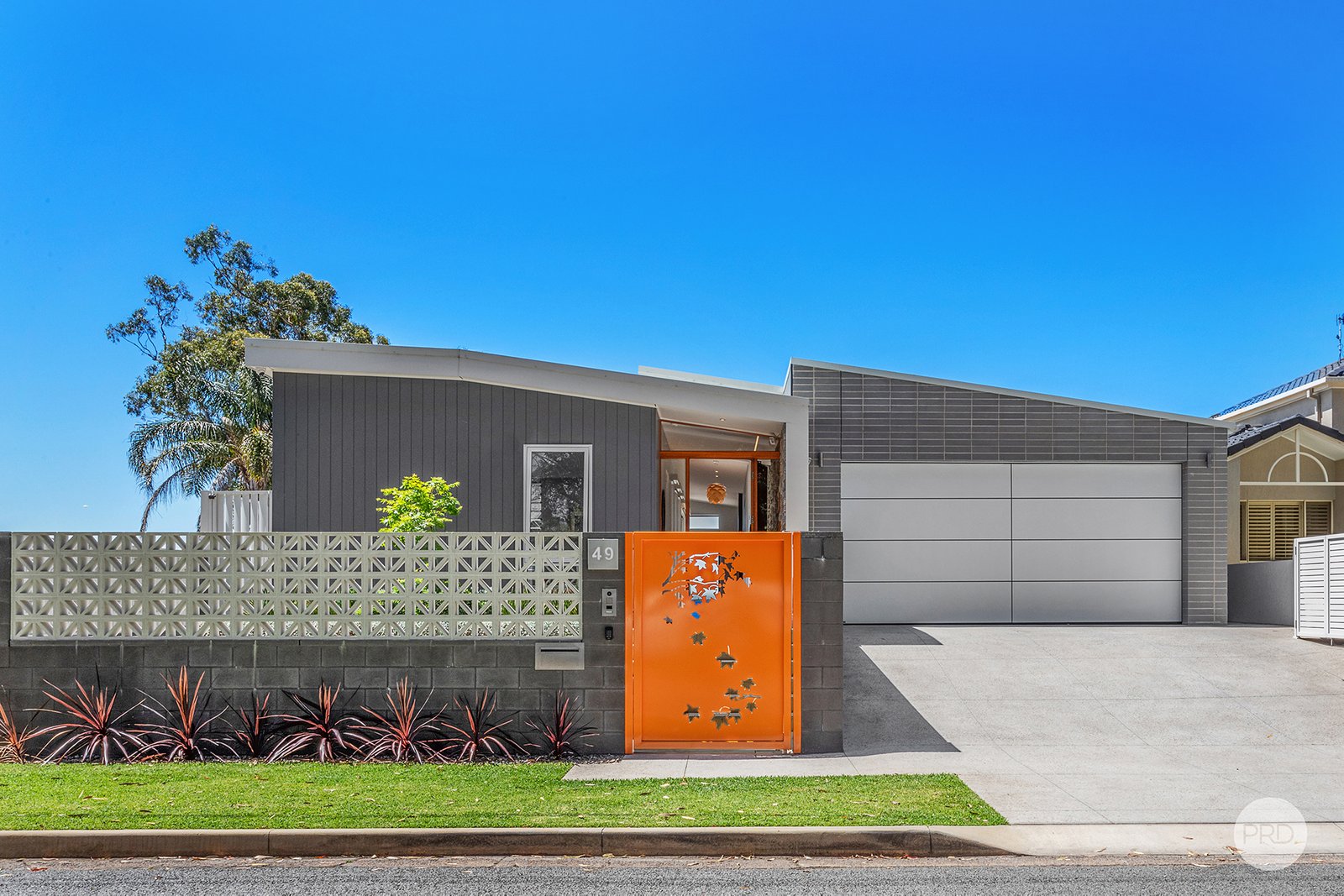 49 Foreshore Drive SALAMANDER BAY 27