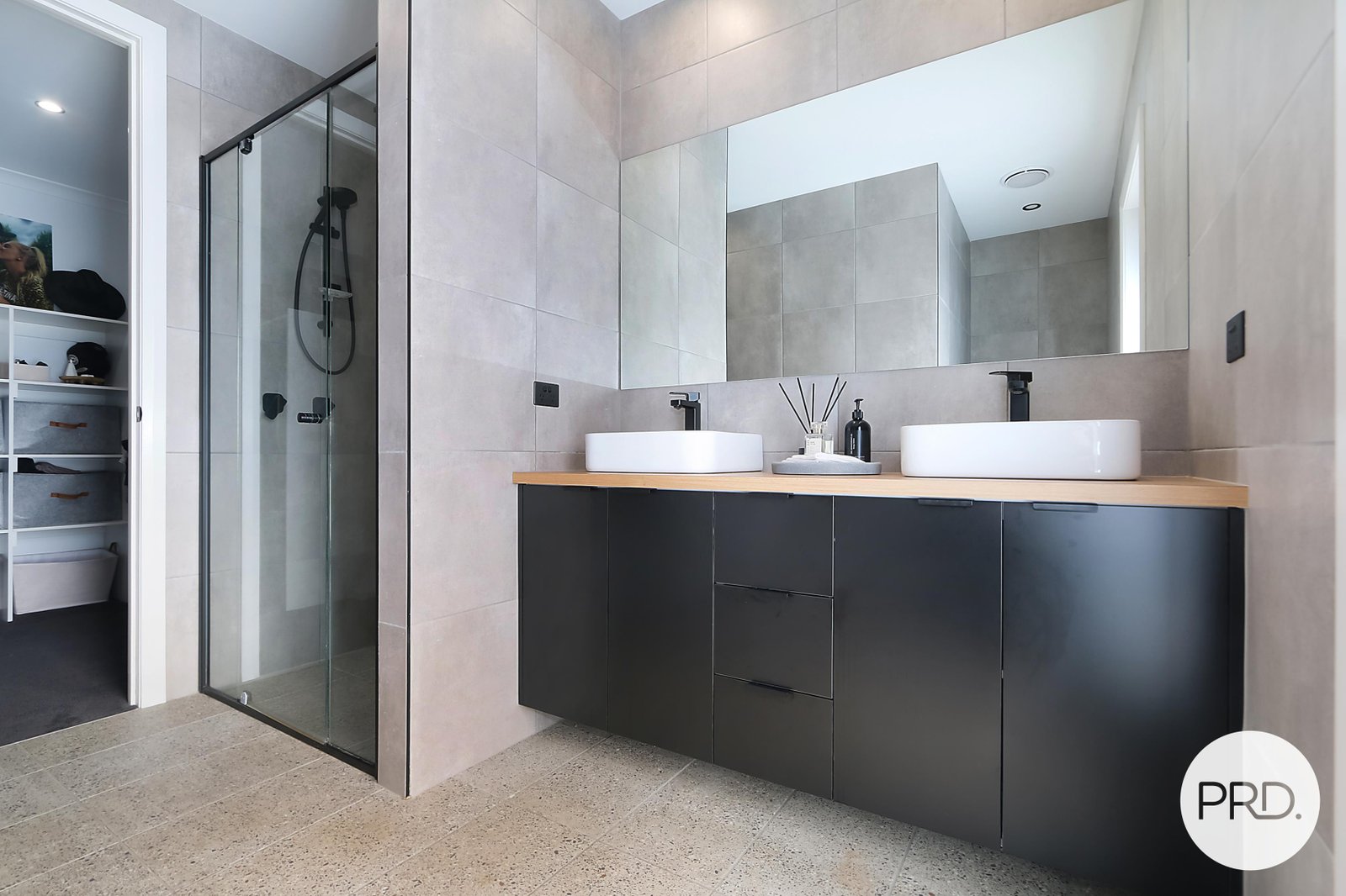 49 Freeman Crescent BARANDUDA 12