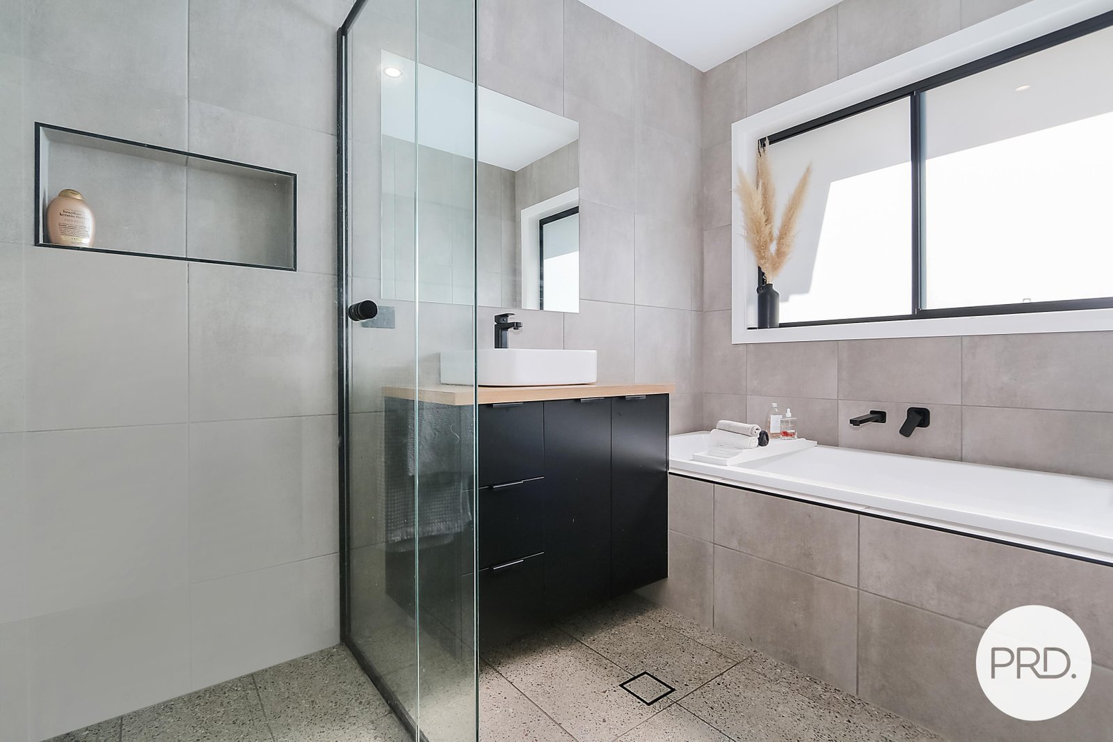 49 Freeman Crescent BARANDUDA 16