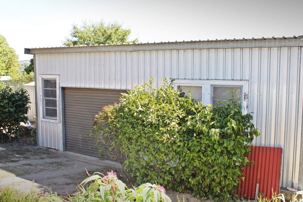 49 Gilbert Street TUMBARUMBA 3