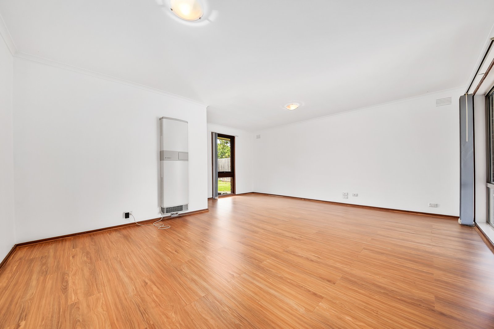 Gallery: 49 Glenelg Drive