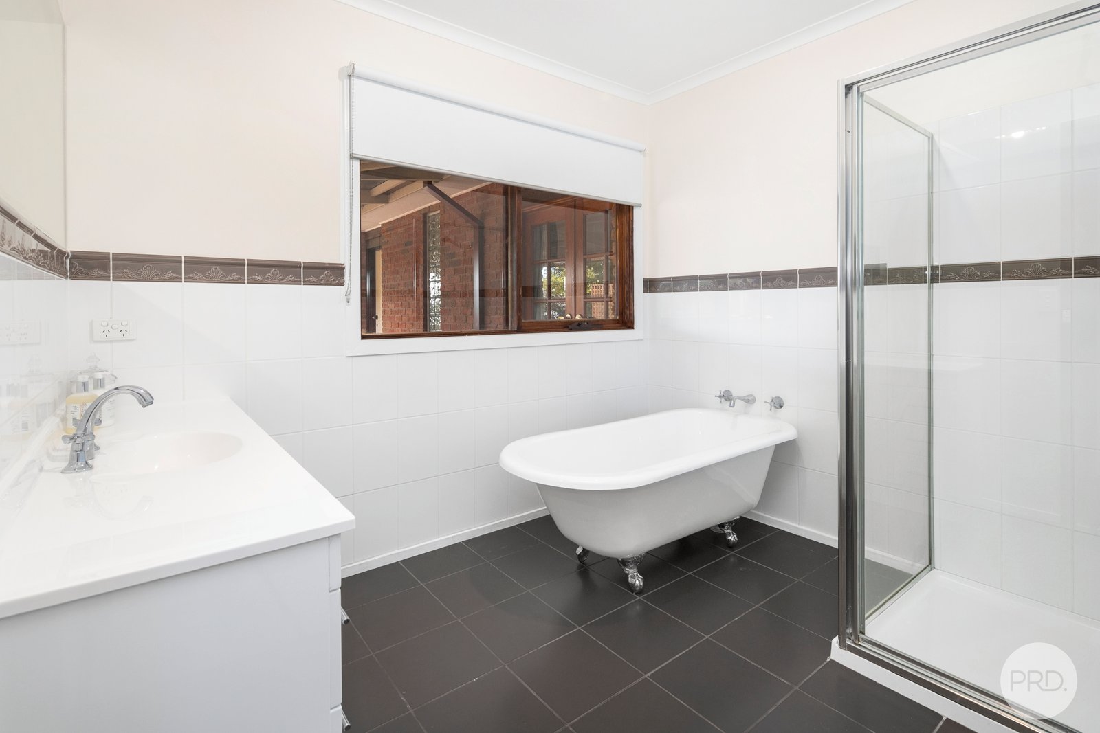 49 Greenhill Road MOUNT HELEN 12