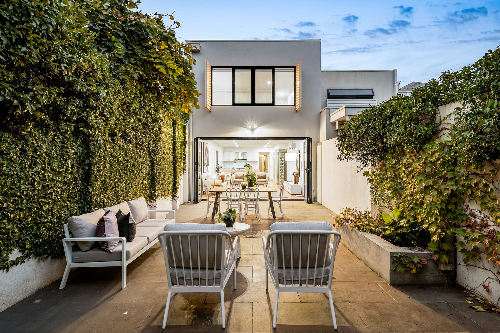 49 Grey Street, East Melbourne, 3002