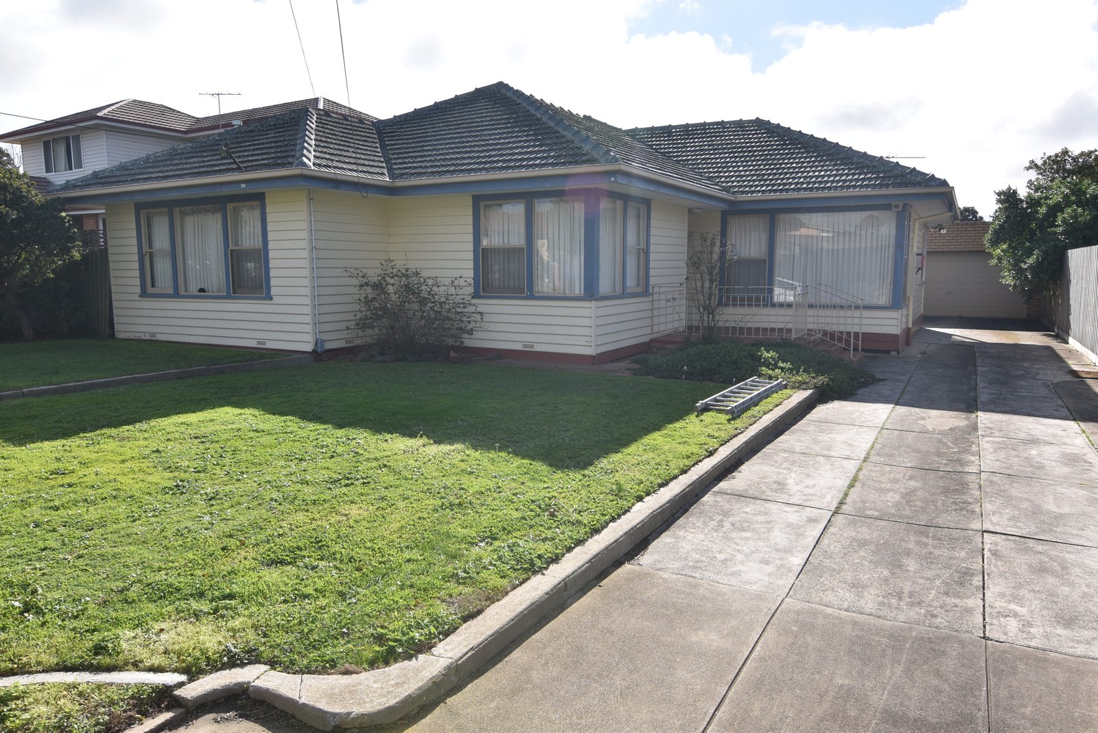 Gallery: 49 Hamlyn Avenue