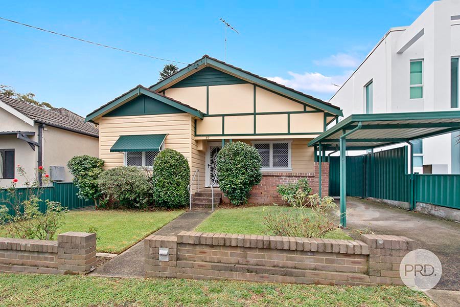 49 Hampton Street HURSTVILLE GROVE 1