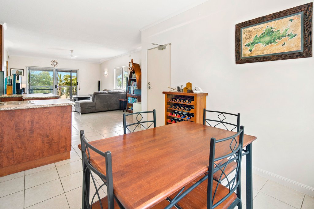 4/9 Hermitage Drive AIRLIE BEACH 6
