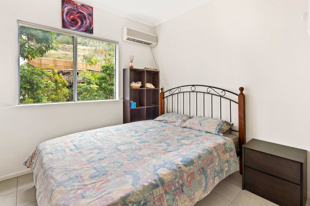 4/9 Hermitage Drive AIRLIE BEACH 7