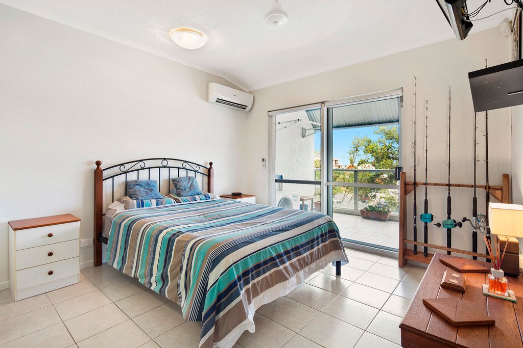 4/9 Hermitage Drive AIRLIE BEACH 10