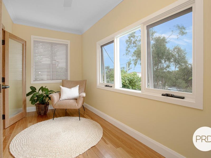 49 High Street MORPETH 7