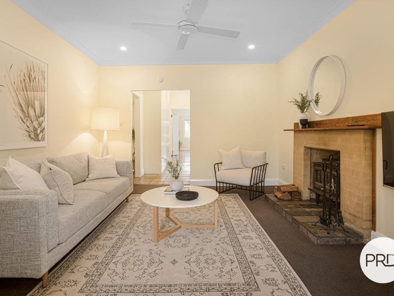 49 High Street MORPETH 9