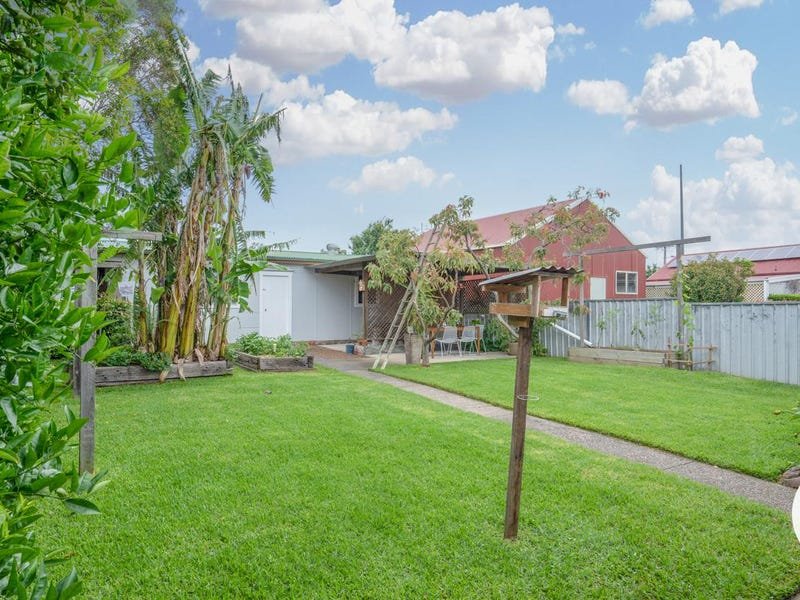 49 High Street MORPETH 19