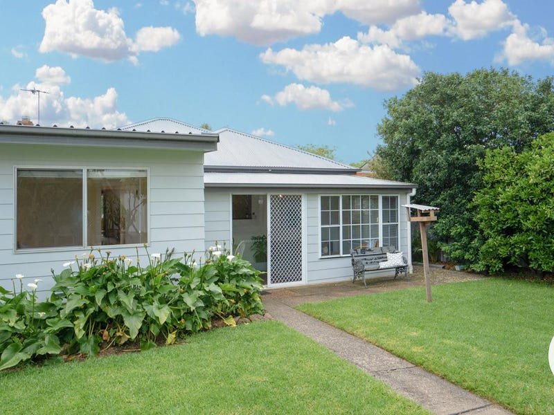 49 High Street MORPETH 20