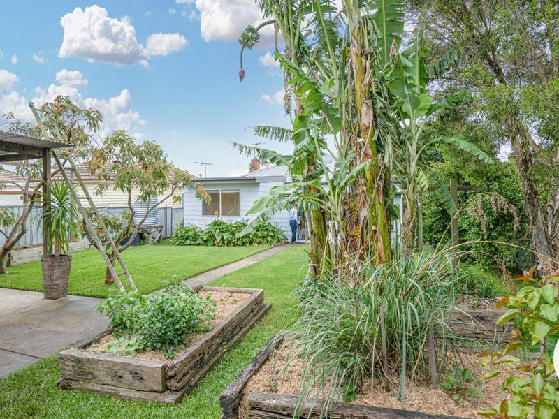 49 High Street MORPETH 22