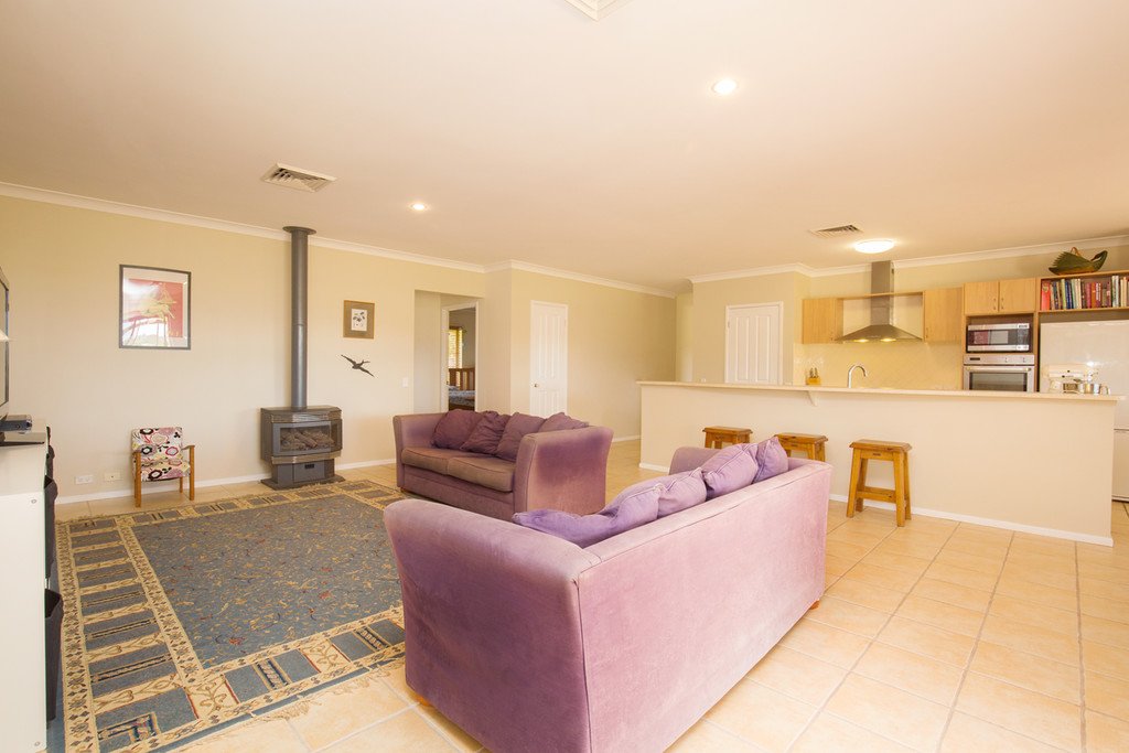 49 Hilldale Drive BOLWARRA HEIGHTS 5